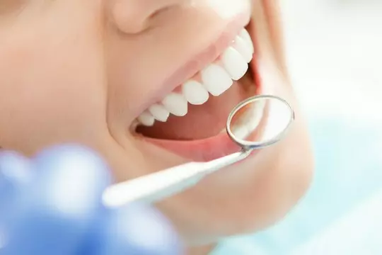 Kiedy Warto Wykonać Fluoryzację Zębów I Na Czym To Polega 6111